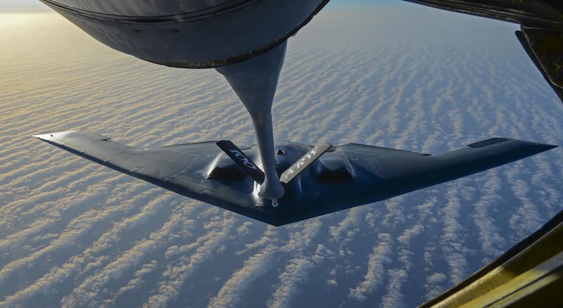 B-2スピリット：空中給油