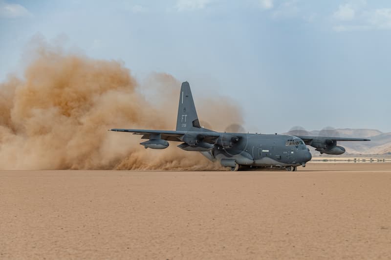 C-130Jスーパー・ハーキュリーズ：着陸（その2）