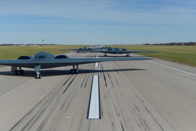 B-2スピリットのエレファント・ウォーク(その2)