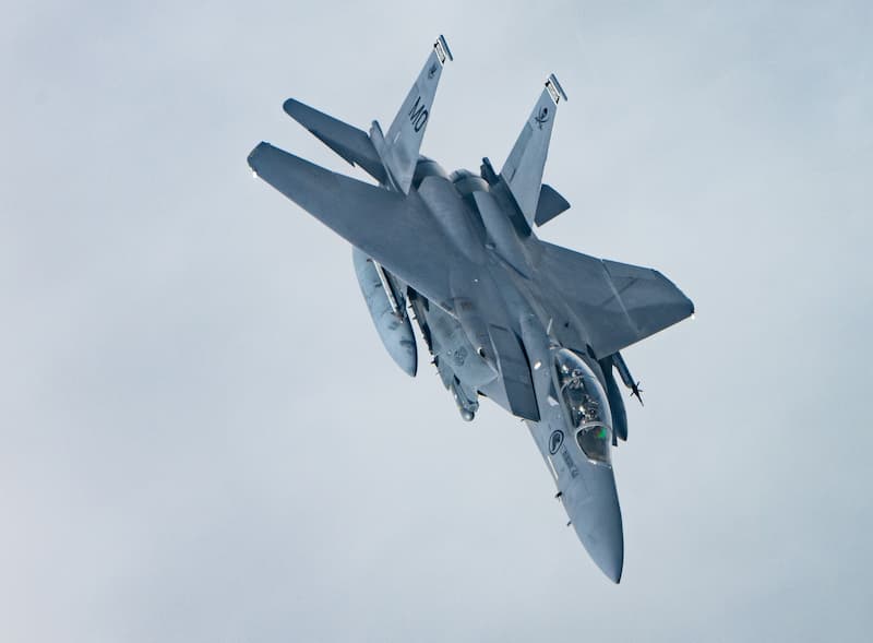 F-15SG：F-15Eストライクイーグルがベース機のF-15 | 写真で学ぶ