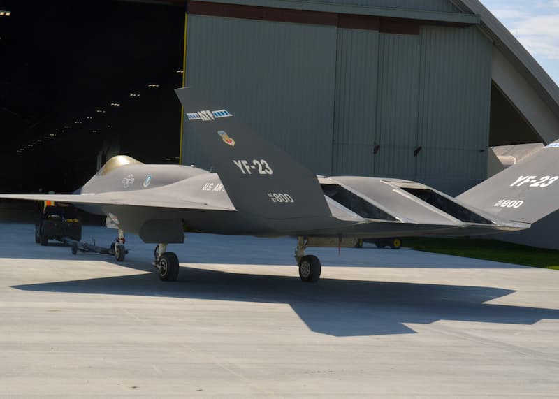 YF-23ブラック・ウィドウII：スラスト・ベクトル・ノズル