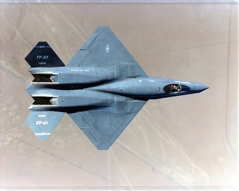 YF-23ブラック・ウィドウII：上方から