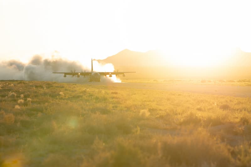 MC-130JコマンドーII：着陸（その1）