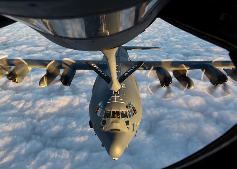 MC-130JコマンドーII：空中給油（その1）