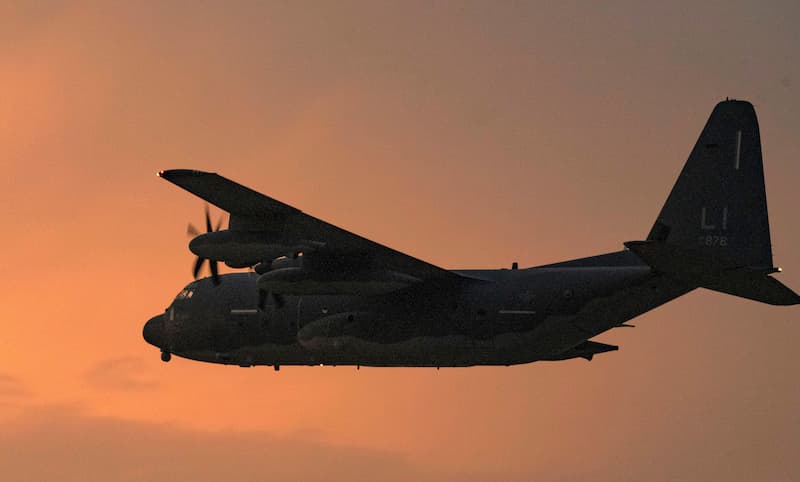 MC-130JコマンドーII：横から（その2）