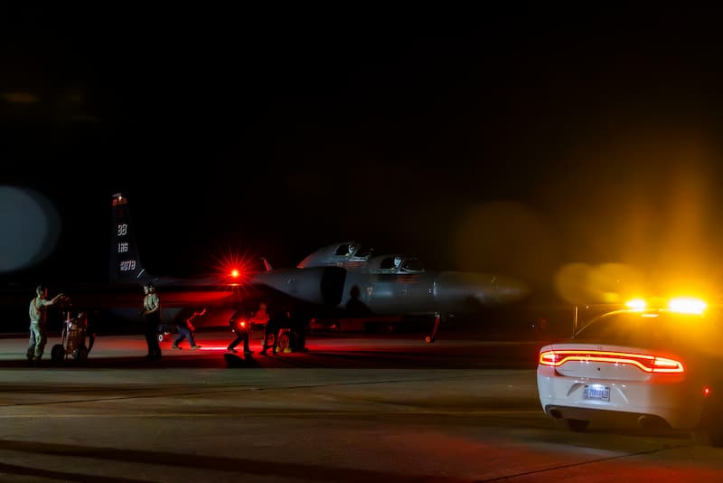 U-2ドラゴンレディ：離陸準備