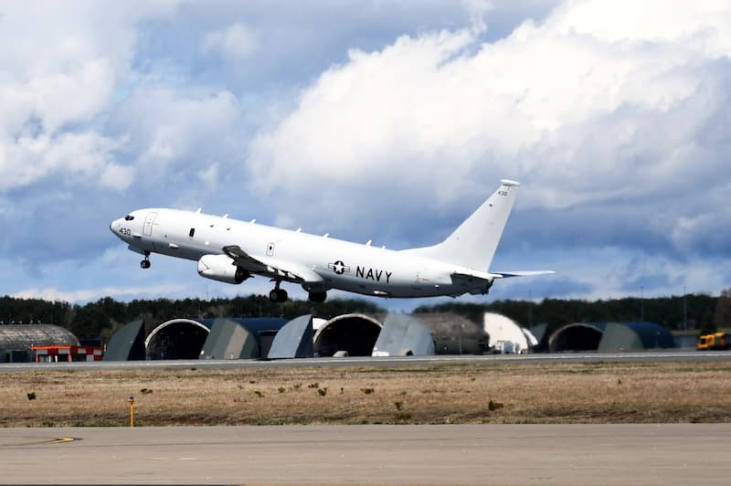 P-8Aポセイドン：離陸