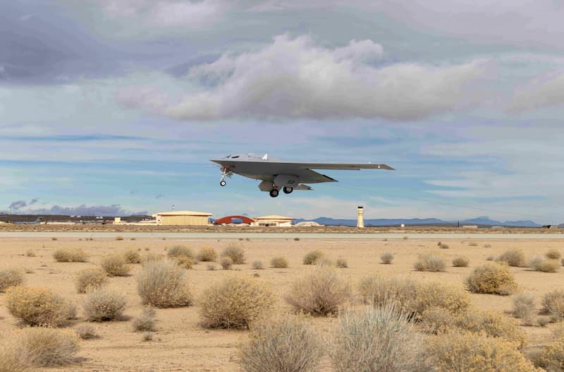 B-21レイダー：飛行試験中
