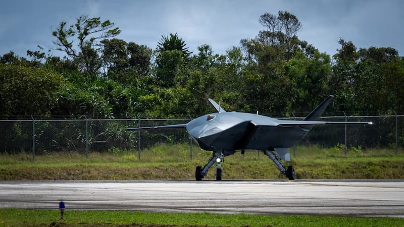 MQ-28ゴーストバット：前方から