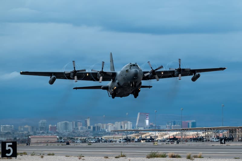 EC-130Hコンパス・コール:離陸(その1)