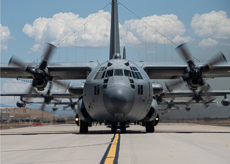 EC-130Hコンパス・コールのエレファント・ウォーク(その3)
