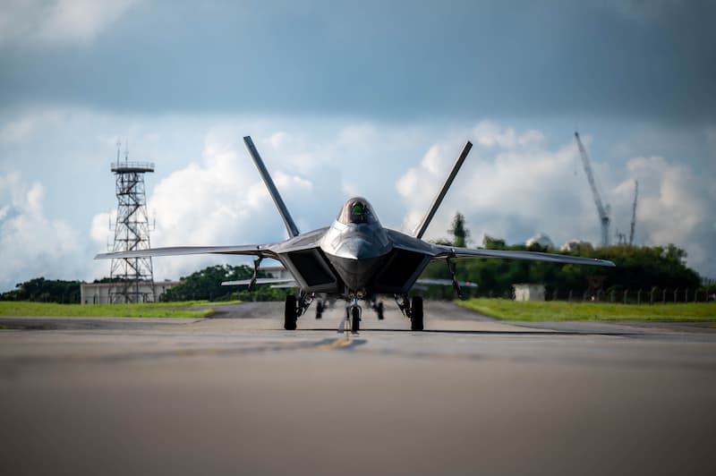 F-22ラプター:正面(その2)